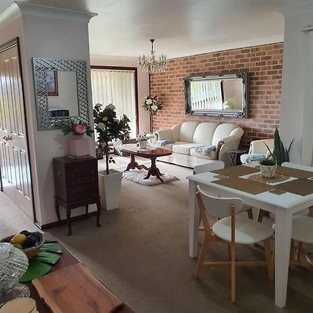 The Junction Estate Cool Calm Cozy A Home N Host Property Wallerawang ภายนอก รูปภาพ